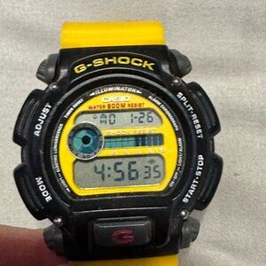 Casio G-Shock Black and Yellow Digital Watch DW9052 customized yellow
